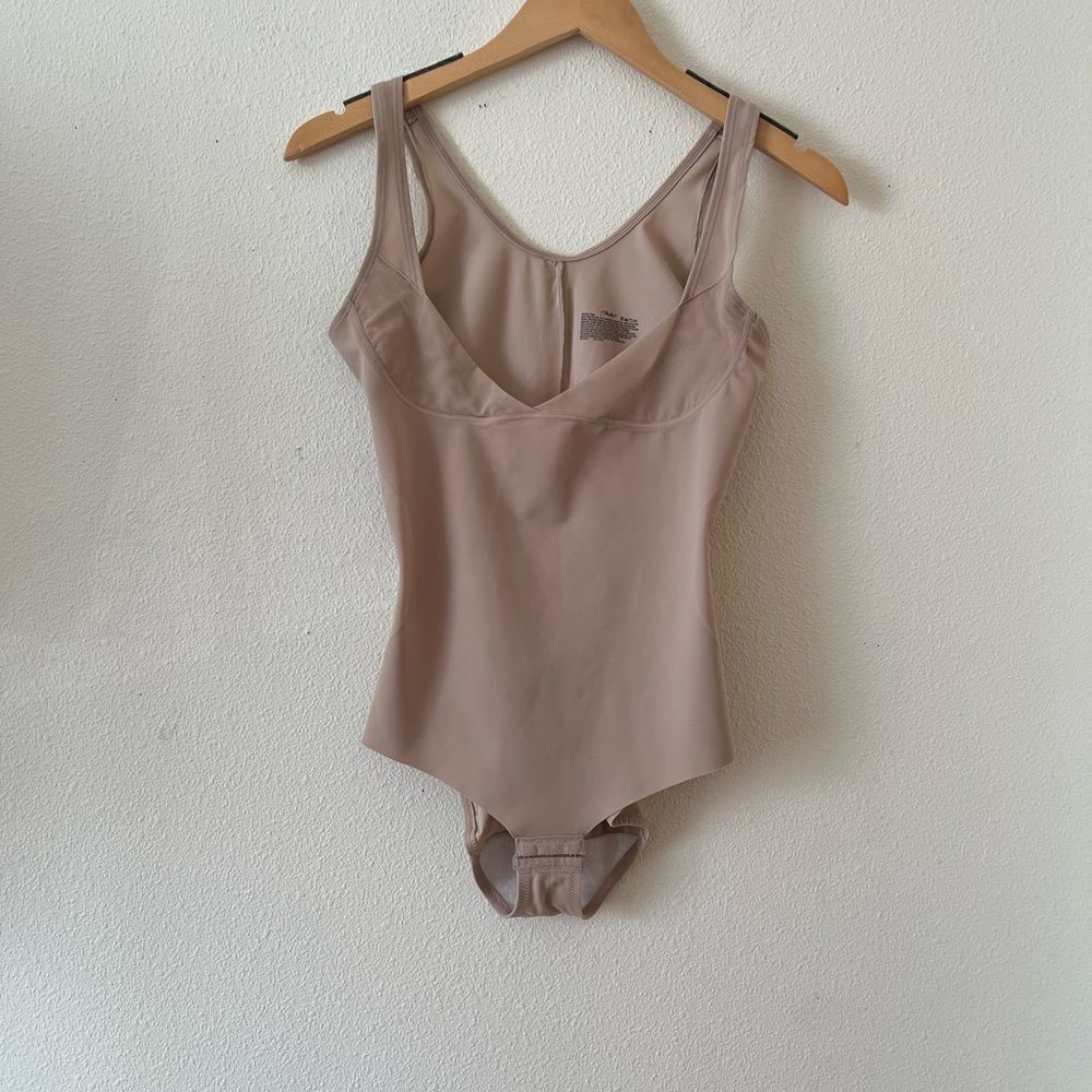 Playtex One Pc Shaper /Corset/Girdle 7584 Beige Wear Own Bra Beige L